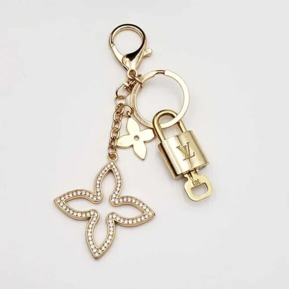 100% Auth Louis Vuitton Lock & Key with unbranded Bagcharm, Keycharm, Keychain - Picture 1 of 9